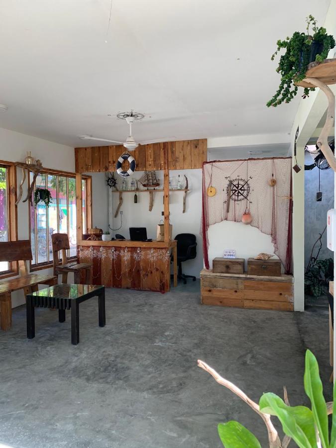 Ithaa Thoddoo Inn Exterior photo